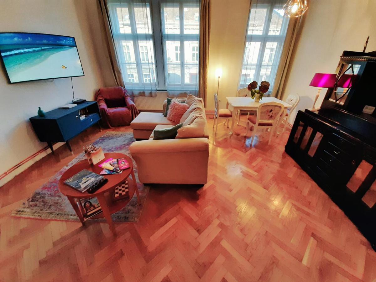 Central Loft Apartment Braşov Extérieur photo